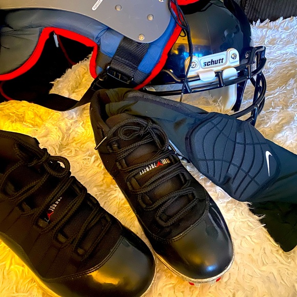 COPY - Jordan cliques - Picture 1 of 7